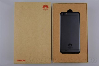 Illustration for article titled Bootleg Console Maker Blatantly Copies the iPhone 6